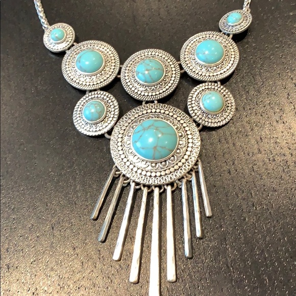 Lucky Brand Turquoise Stone Necklace - Picture 2 of 3